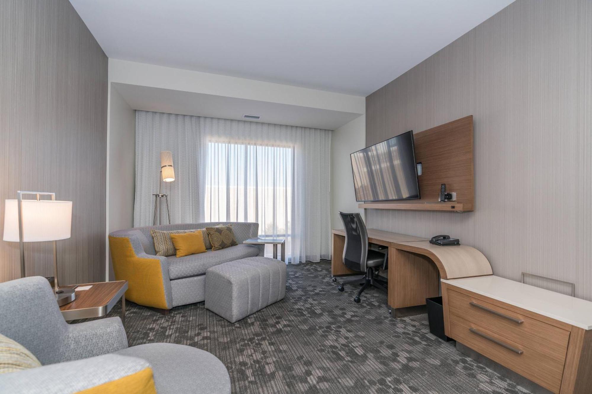 คอร์ตยาร์ด เวสต์ สปริงฟิลด์ Hotel เวสต์สปริงฟิลด์ ภายนอก รูปภาพ